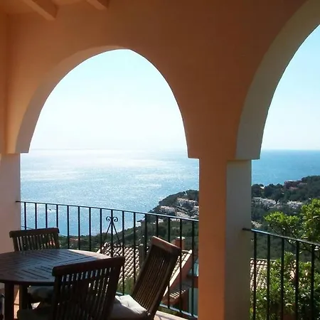 Sea Views & Private Pool In Begur, Costa Brava. *